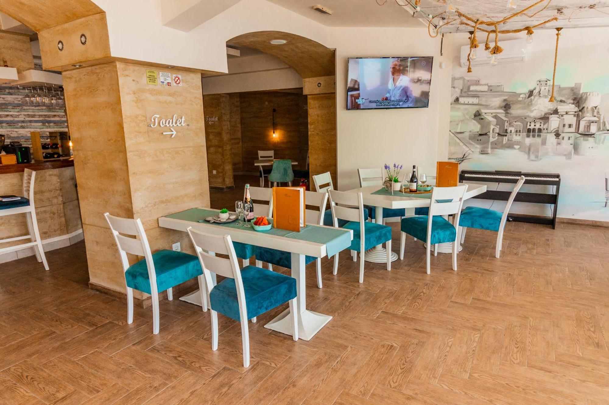 Hotel Vila Hedonija تْشيرسيك نوفي المظهر الخارجي الصورة