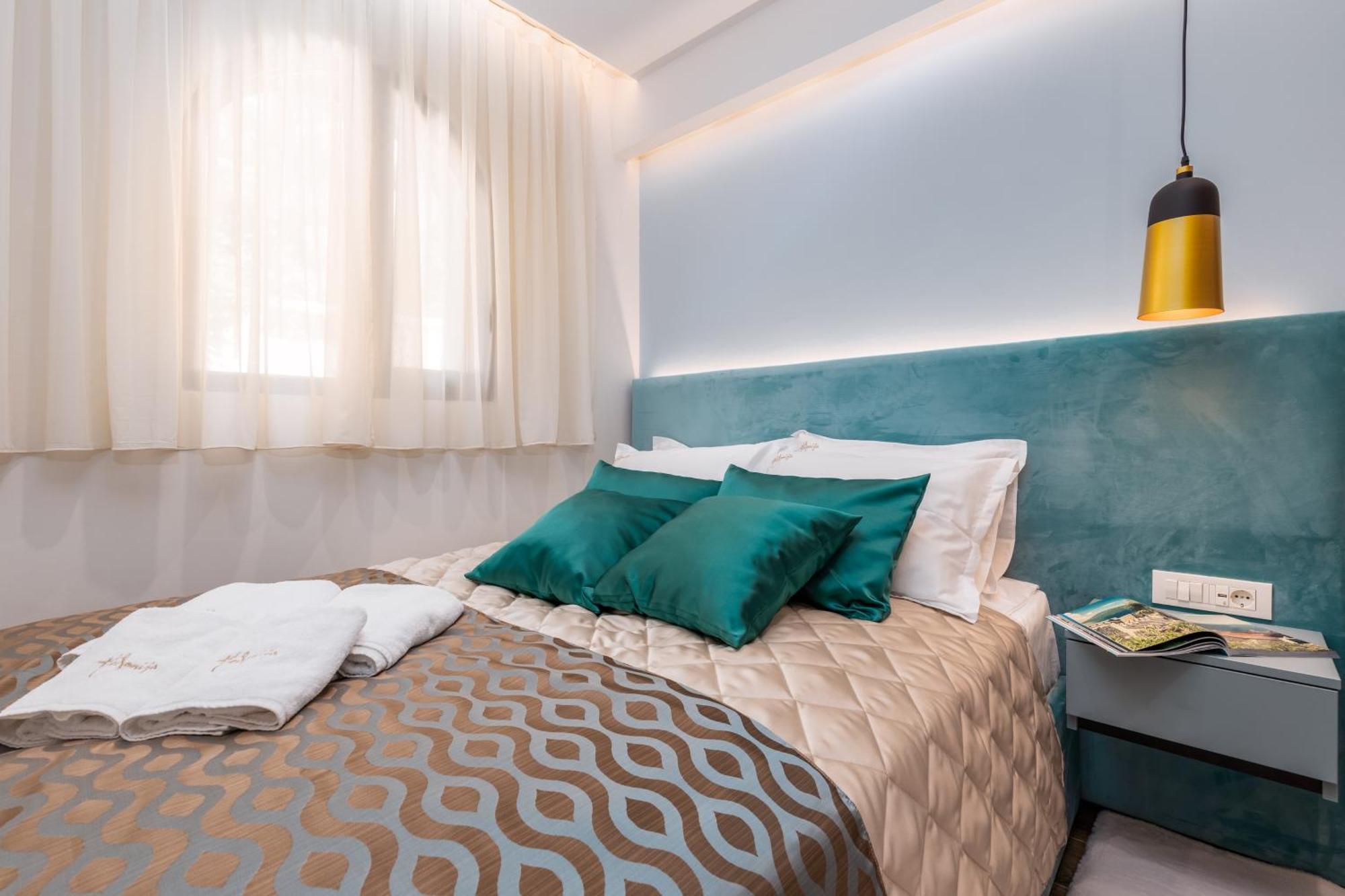 Hotel Vila Hedonija تْشيرسيك نوفي الغرفة الصورة