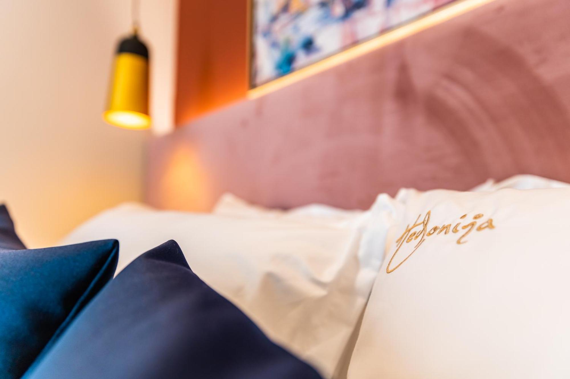 Hotel Vila Hedonija تْشيرسيك نوفي المظهر الخارجي الصورة